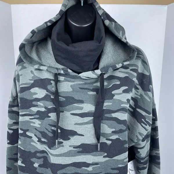 Seven7 Women Forest Camo Masked Hoodie NWT Size XL - Image 4