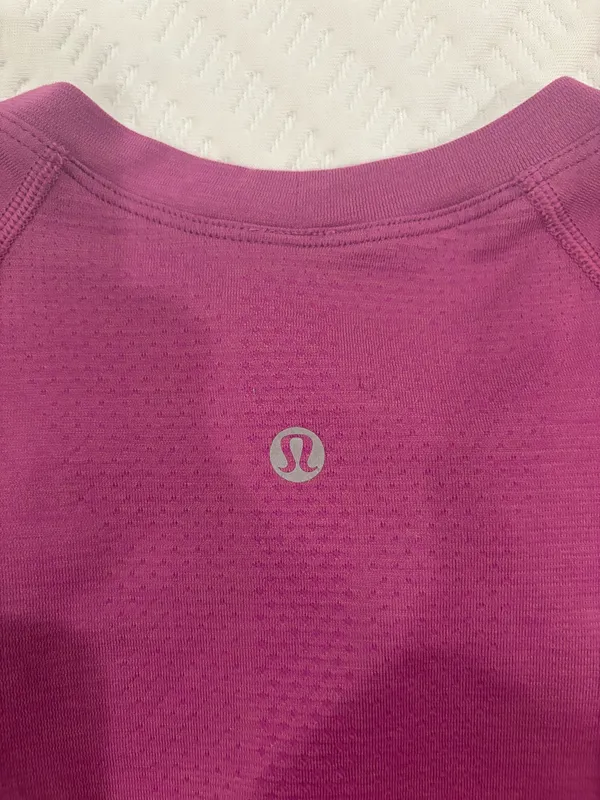 Lululemon Swiftly Tech Short Sleeve - Image 2