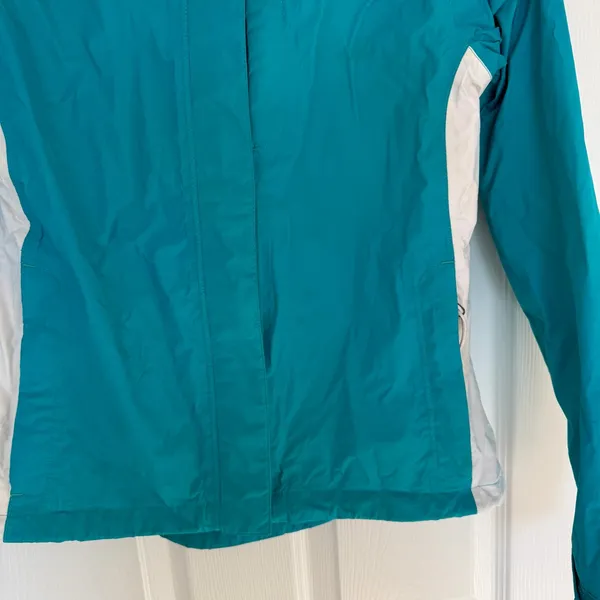 Women's The North Face Teal Colored Hyvent Rain Coat Size Extra Small - Image 3