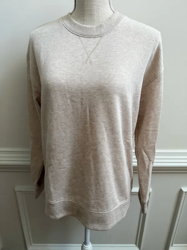 Time and Tru Sweatshirt - Image 4