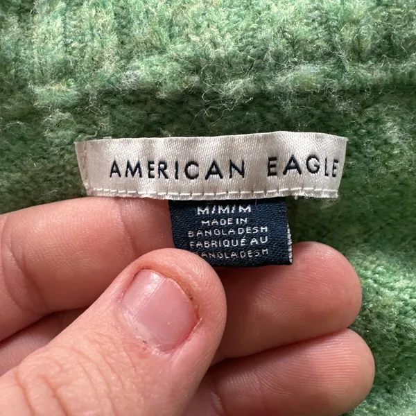 American Eagle Women’s Medium Green Crewneck Knit Pullover Sweater - Image 9