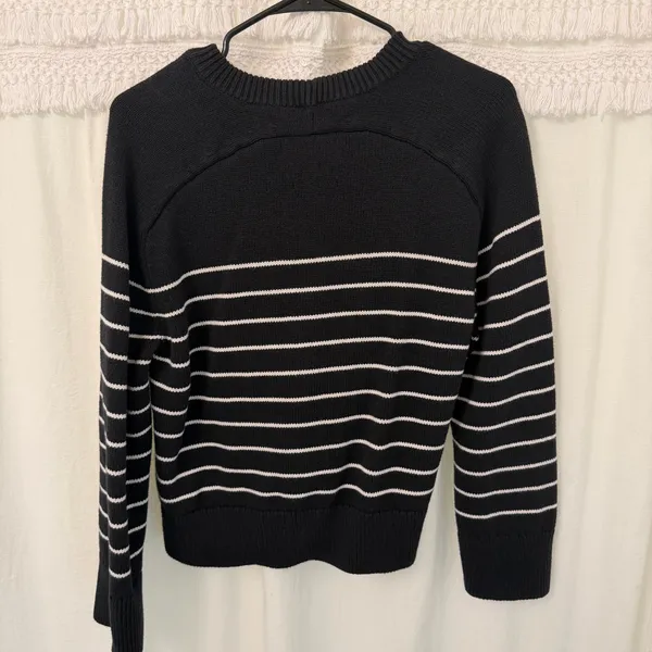 Striped Abercrombie Sweater - Image 2