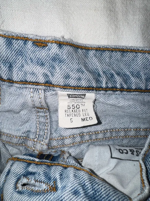 Levi’s 550 Vintage Jeans - Image 2