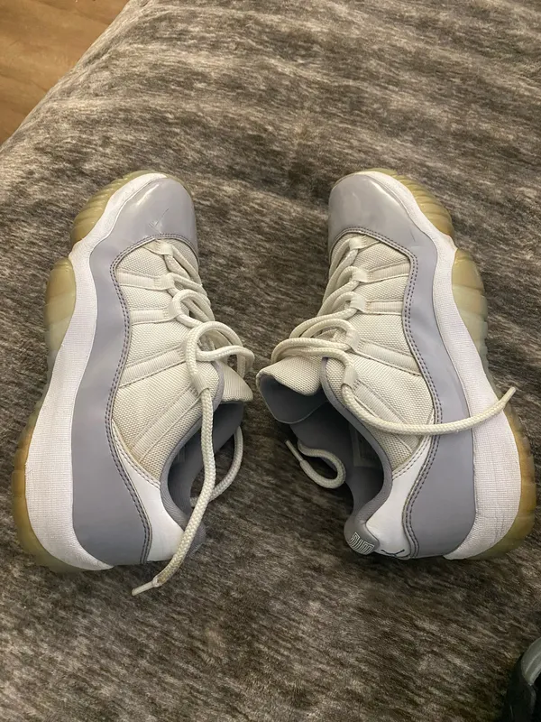 Air Jordan 11 Low Cement Grey Men’s Sneakers Shoes Size 9.5 - Image 3