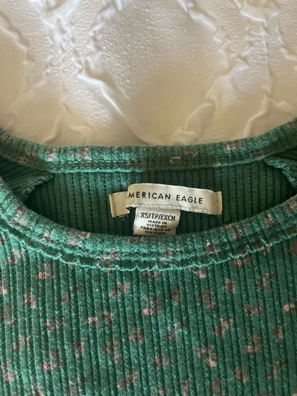 green ribbed baby tee - Image 3