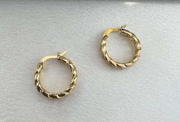 14mm Small Gold Hoop Earrings for Women - Image 4