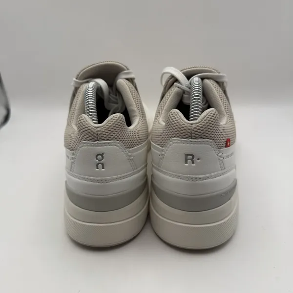 NIB Women's THE ROGER Advantage Tennis Sneaker Size 9.5 White/Sand‎ - Image 2