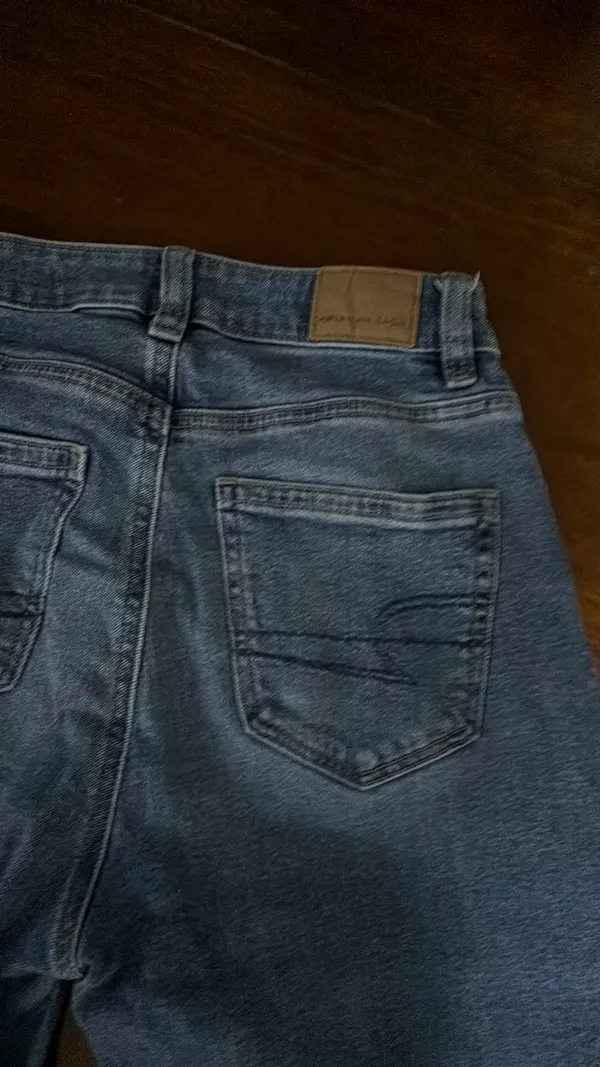 American Eagle Jeans - Image 2