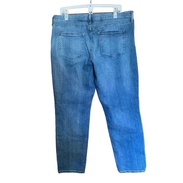 GAP Womens Size 33 Blue Real Straight Stretch Jeans - Image 4