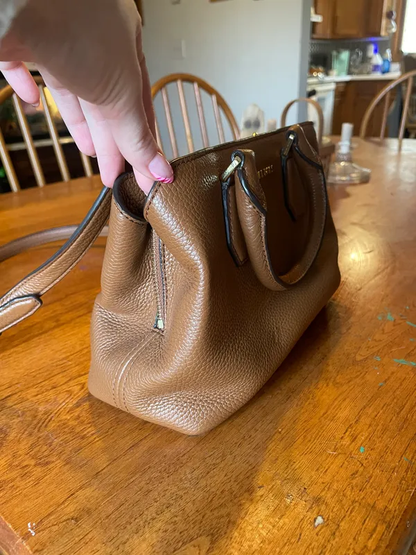 Michael Kors Crossbody - Image 2