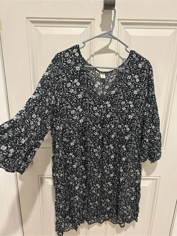 Old Navy Black Floral Babydoll Mini Dress - Image 5