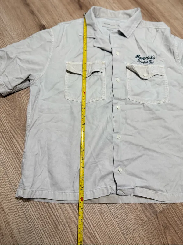 Abercrombie Western Cropped Camp Shirt Cream Cowboy Austin TX Embroidered M - Image 7