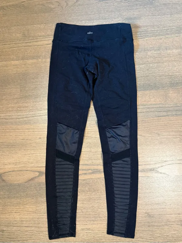 Alo Yoga Moto Black Leggings Size Small - Image 7