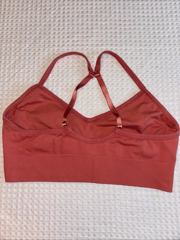 lululemon athletica 10 Rose Mauve Convertible Racerback Light Support Sports Bra - Image 16