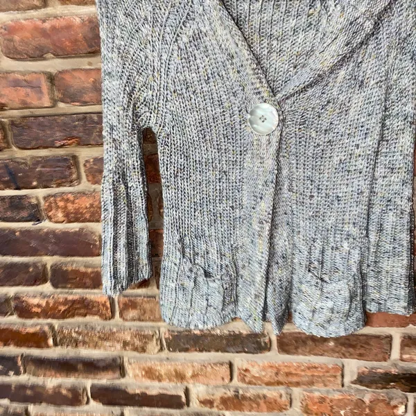BCBGMaxAzria Green Knit Button Hooded Cardigan Sweater Women's Size Small - Image 4