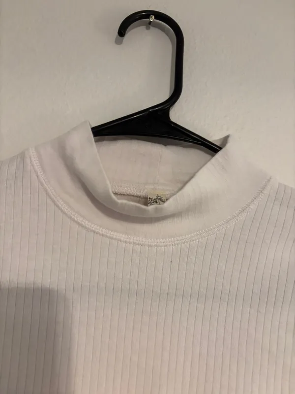 Free People Long Sleeve White Top - Image 4