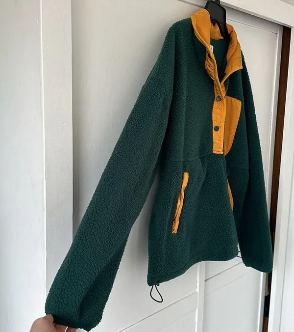 Green & Yellow Fleece Pull Over - Image 3
