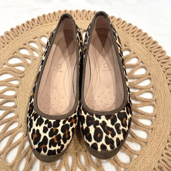 Ecco Felicia Loafers Size EU 36 Brown Leopard Flats Calfhair Animal Print - Image 3
