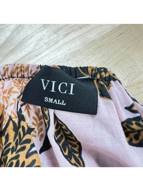 Vici Floral Boho Festival Off-Shoulder Puff Sleeve Blouse Pink Black Size Small - Image 6