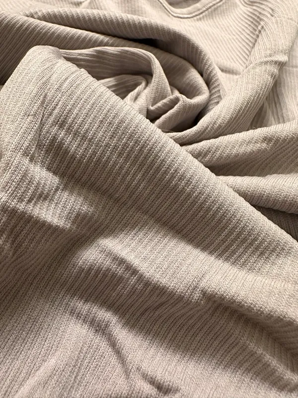 LULULEMON Seek Simplicity Tank in Powdered Mauve Sz. 4 - Image 10