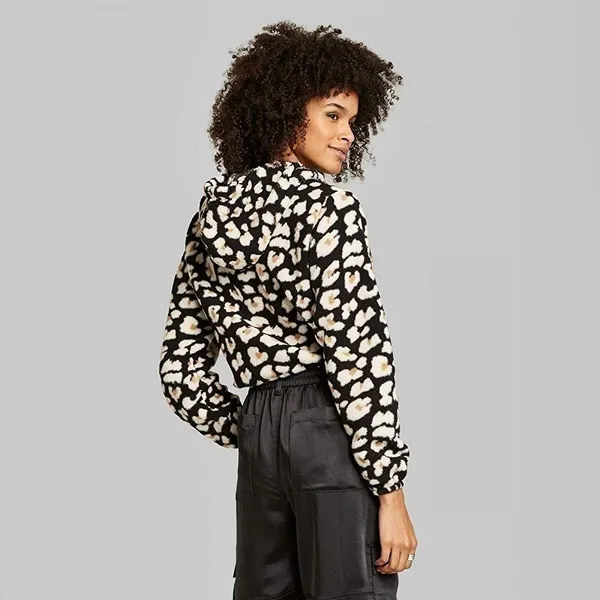 Wild Fable Cropped Hoodie Size M - Image 3