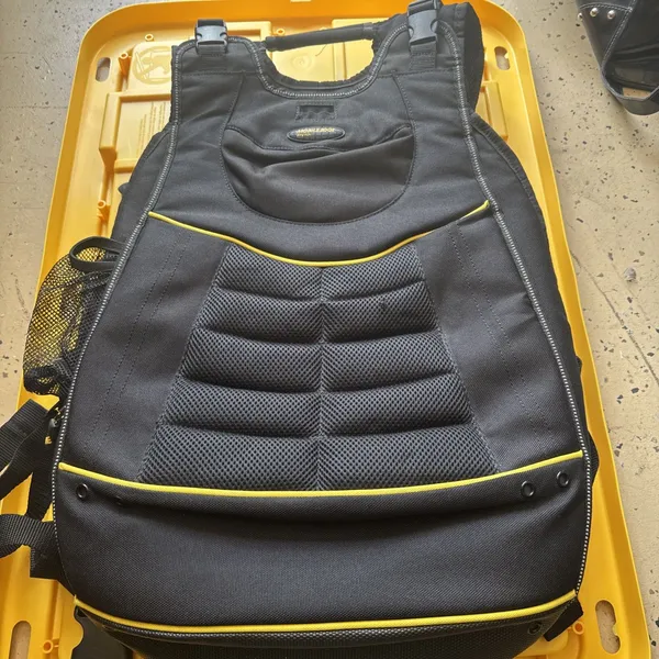 Mobiledge BRING IT ON Black w Yellow Trim Laptop Backpack Bag - Image 3