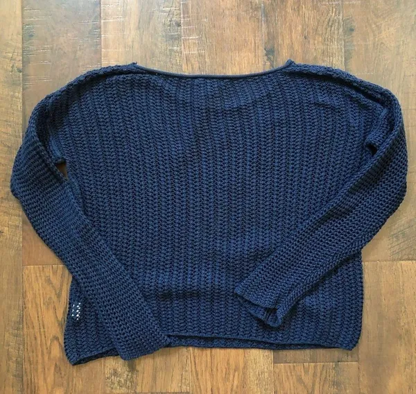 CALVIN KLEIN navy blue crochet sweater - Image 2