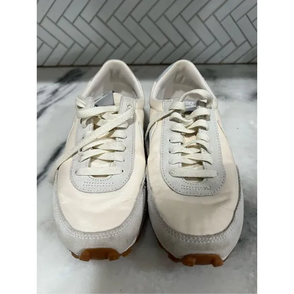 Nike Daybreak Summit Women's Shoes White/Pale Ivory/Light Smoke Grey CK2351-101 - Image 2