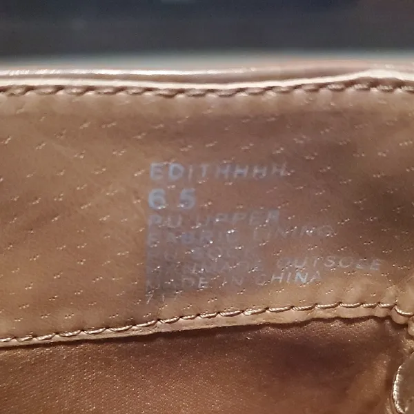 Elegant Tan Heeled Boots Brown Size 6.5 - Image 2