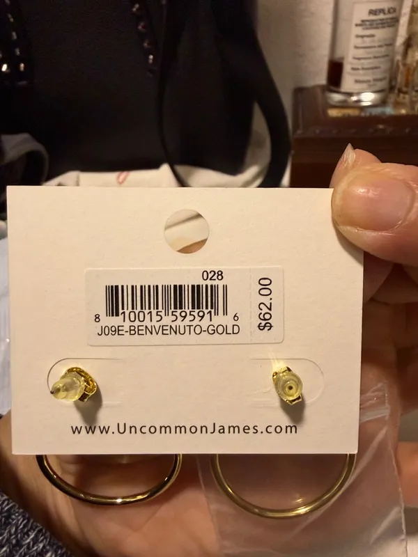 Uncommon James Gold Hoop Earrings with Bar Cuff - Image 3