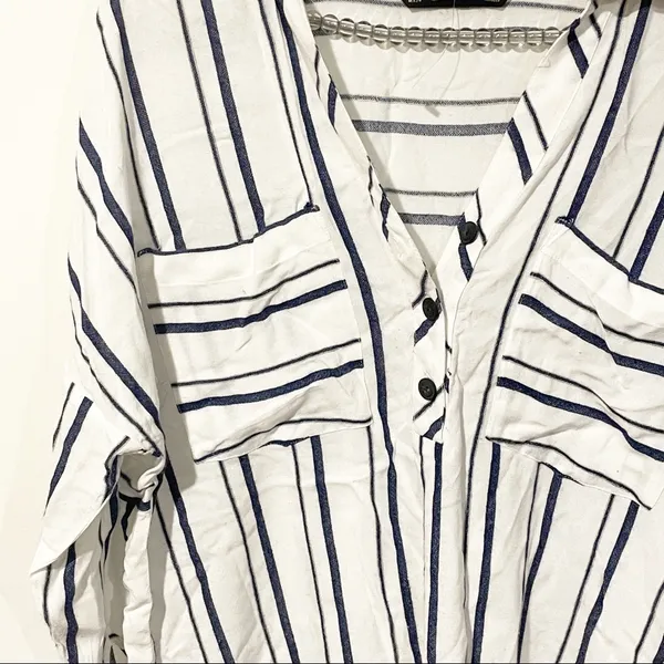 Zara Size XS‎ White Blue Stripe Half Button Quarter Sleeve Thin Knit Top - Image 2