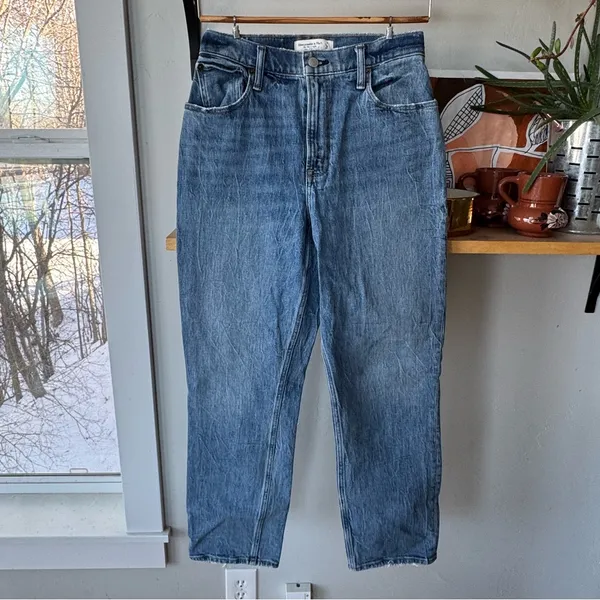 Abercrombie & Fitch 90’s Straight Ultra High Rise Curve Love Denim Jeans Sz 4S - Image 2