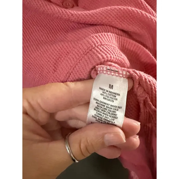 Aeropostale Pink Waffle Knit‎ Cropped Henley Long Sleeve Top Medium - Image 3