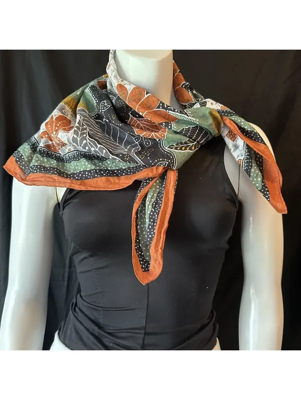 Vintage Accessory Street Oscar De La Renta Leaf Pattern Cotton Scarf - Image 2