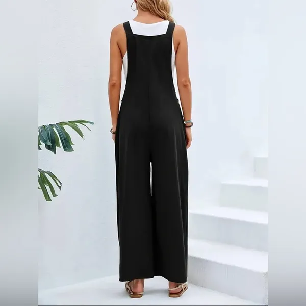 Elegant Black Women's Jumpsuit - Image 3