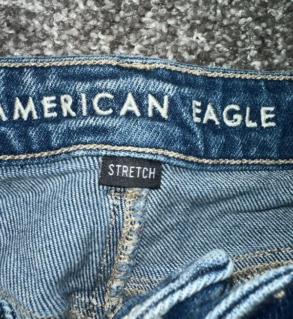 Outfitters Moms Jeans - Image 3