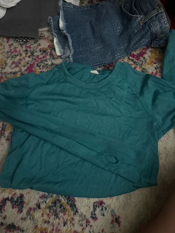 Lululemon Swiftly Long Sleeve - Image 3