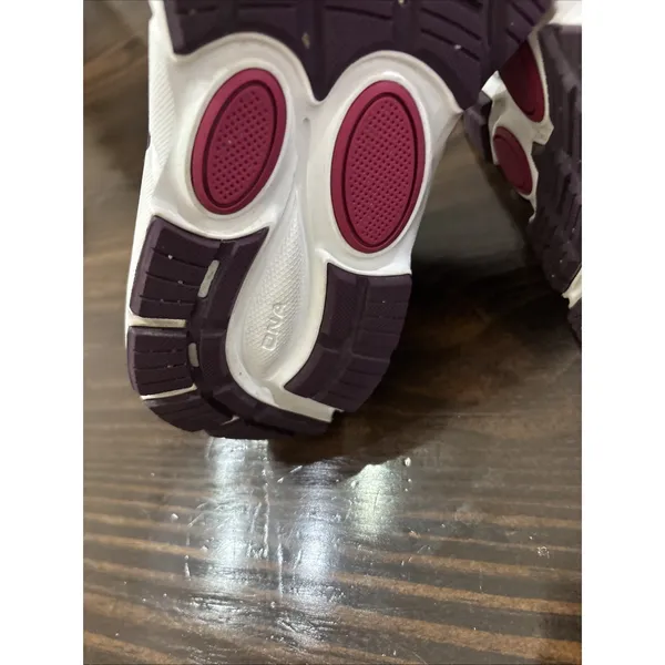 Brooks Dyad 10 Women 8D Wide Purple Cushioned Gym Running Activewear Shoes - Image 8