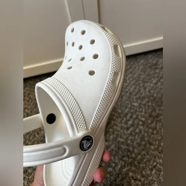 Crocs Shoes Women’s White Clogs Size 6‎ - Image 13