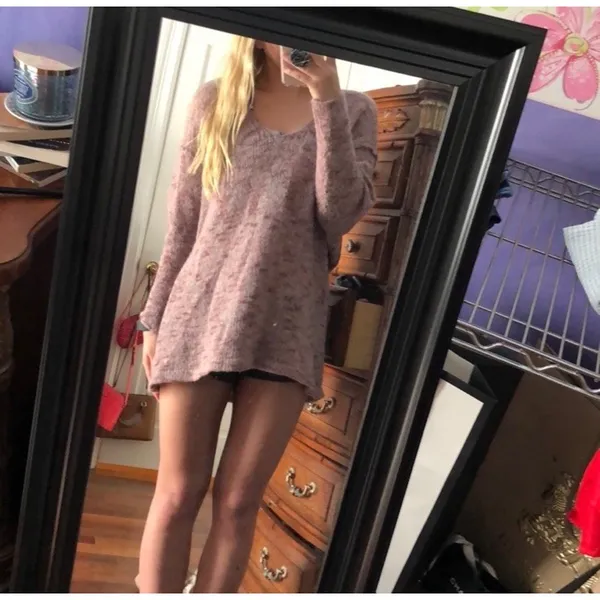 Free People Women's Pink‎ Oversized Sweater Size Small - Image 2