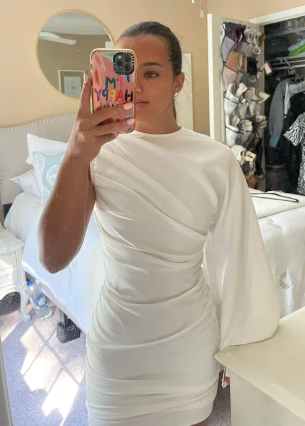 Single Sleeve White Dress - Image 5