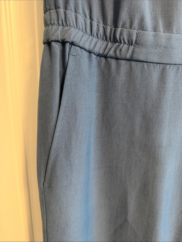 J.Crew Women’s Size 4 Blue Sleeveless V-Neck Jumpsuit - Image 4