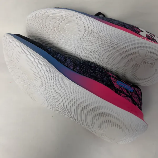 Under Armour Women’n Flow Velociti 2 Running Sneakers - Image 8