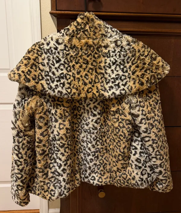 Alice + Olivia | Revolve Shawl Collar Faux Fur Leopard Print Jacket - Image 4
