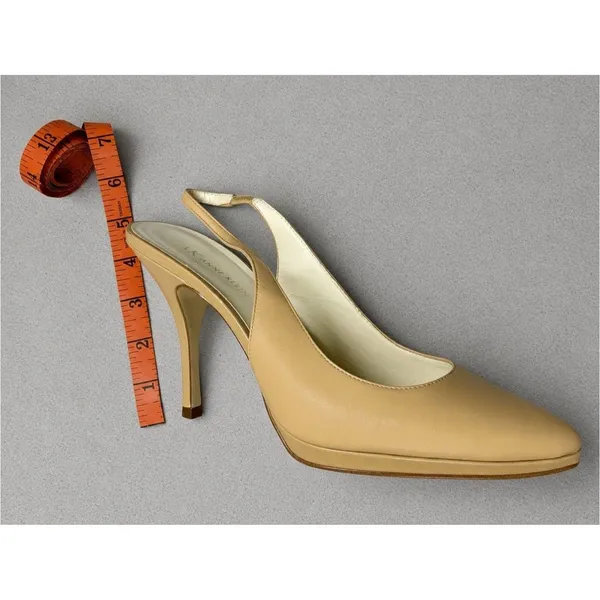 Anne Klein AKNARA Beige Leather Pointed Toe Slingback Kitten Heels Size 8.5M - Image 13