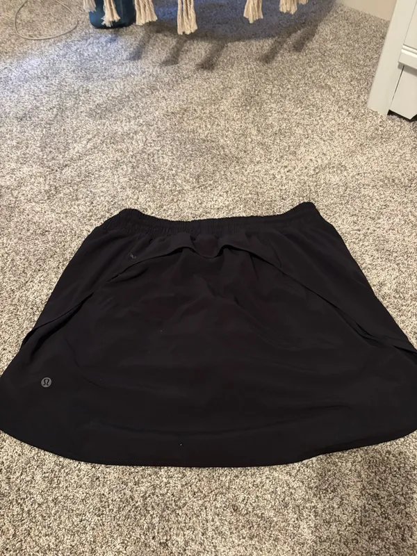 Lululemon skirt  - Image 3