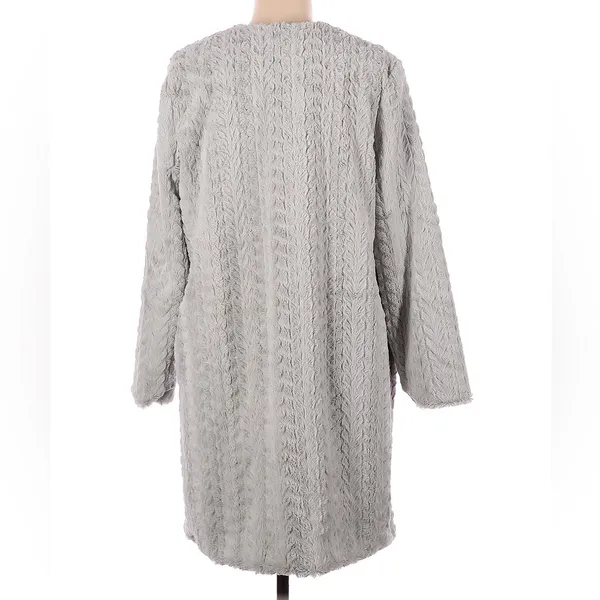 Fever Fuzzy‎ Faux Fur Coat Women's Medium Light Gray Button Neck Closure Lined - Image 2