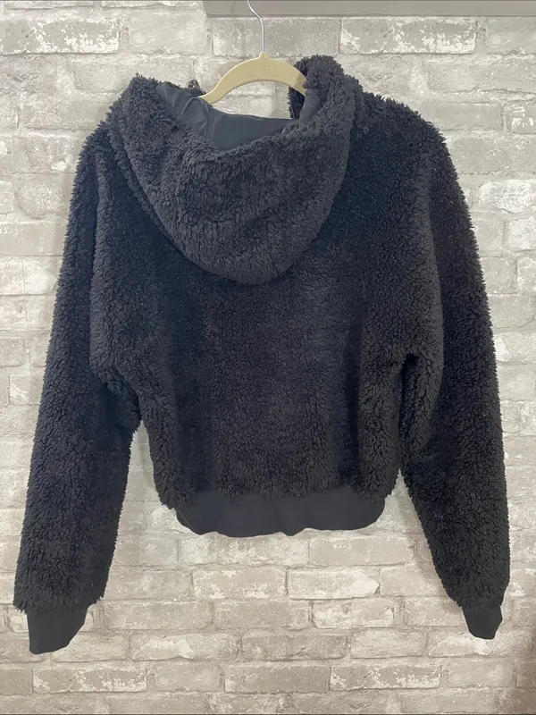 Lululemon Textured Fleece 1/2 Zip Black - Image 6