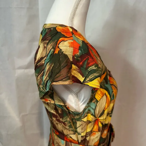 Vibrant Tropical Button - Image 11