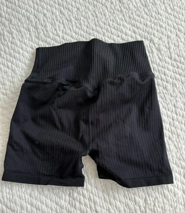 AIMN Biker Shorts Black - Image 2